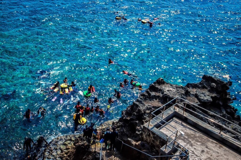 人太多擠到不行