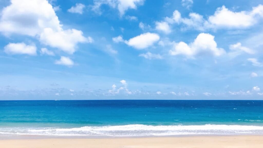 沖繩4月的水溫|22~23°C,記得穿防寒衣